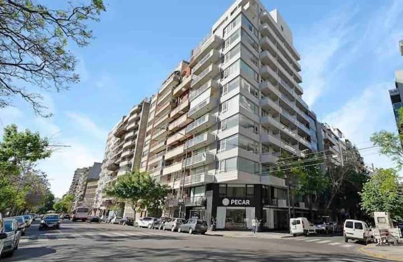 Vermietung eines stilvollen Studios im Stadtteil Las Cañitas, Buenos Aires, Argentinien